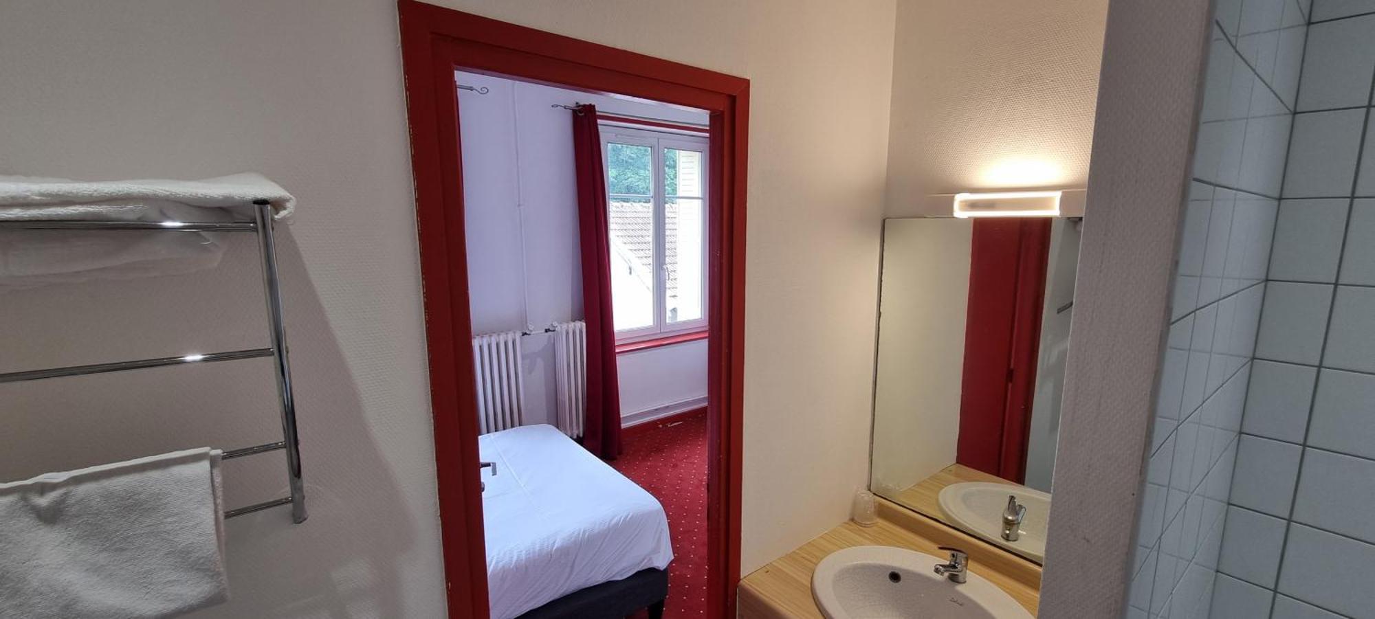 Auberge De Jeunesse - Hi Verdun Bagian luar foto