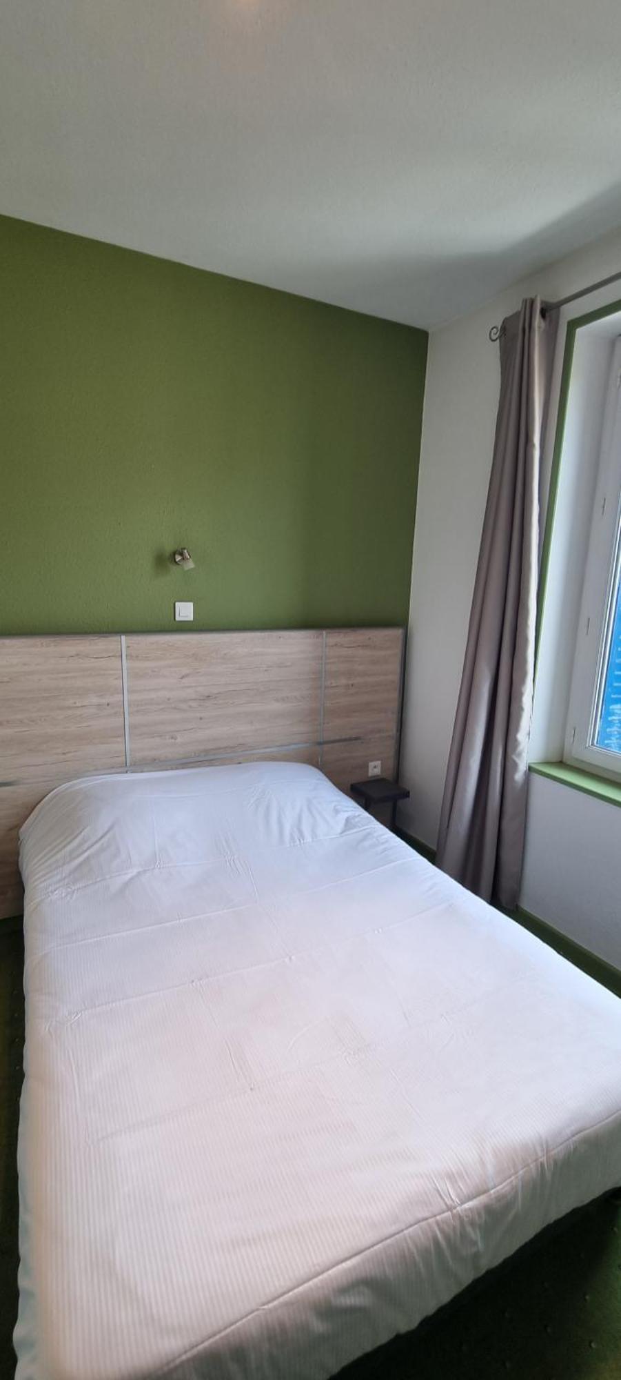 Auberge De Jeunesse - Hi Verdun Bagian luar foto